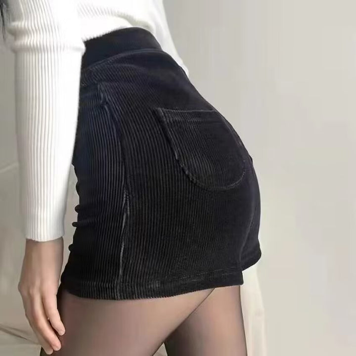 Pantalones cortos de pana - WARDROBE ESSENTIALS 3.0
